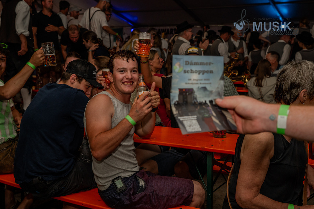 DSC_4841 | "Fussifoto.com – Ihr Ansprechpartner für hochwertige Fotografie! Entdecken Sie kreative Bilder und professionelle Dienstleistungen. Kontaktieren Sie uns für Ihre Projekte!"