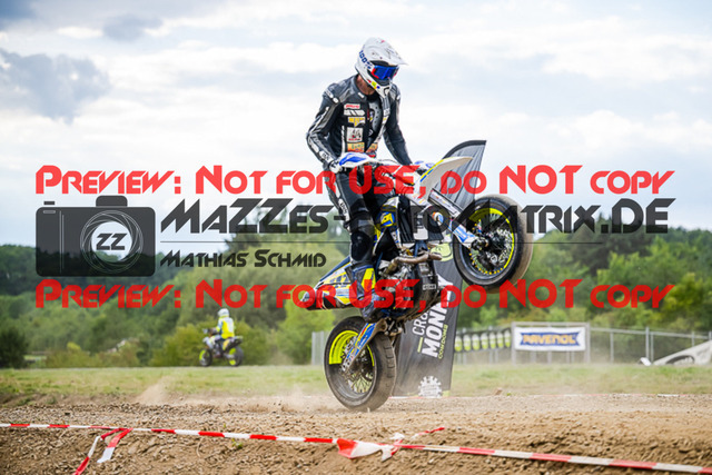 MaZZes_FotoMatrix_220904_4668 | S1