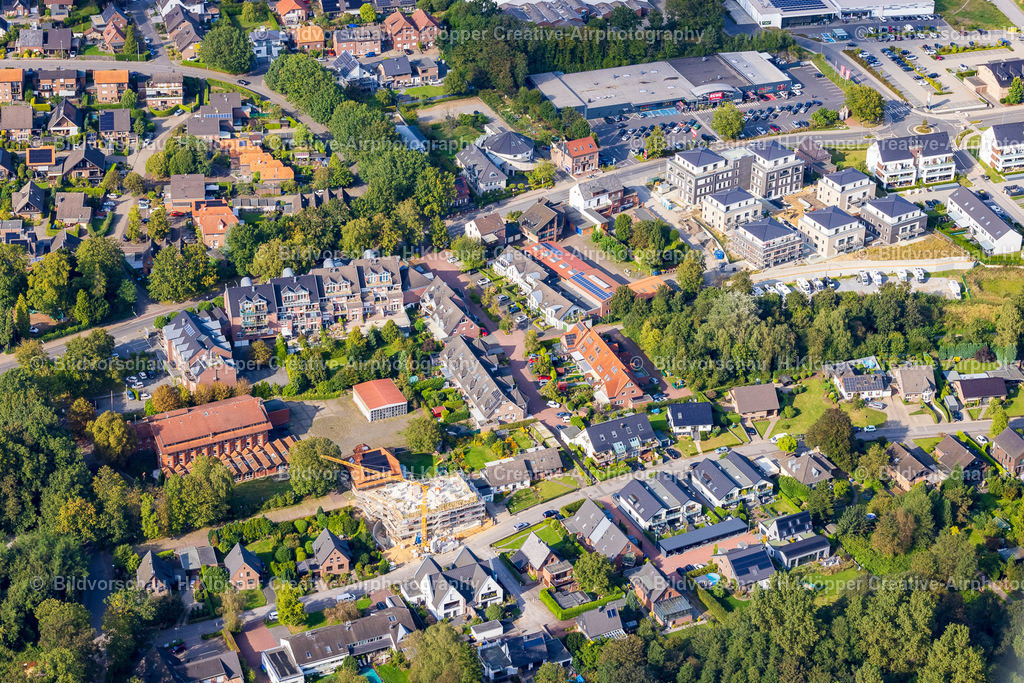 Luftbilder Brüggen Wohn und Geschäftshaus-3673 | Luftbildfotografie-Brüggen-Stadtansicht - Realisiert mit Pictrs.com