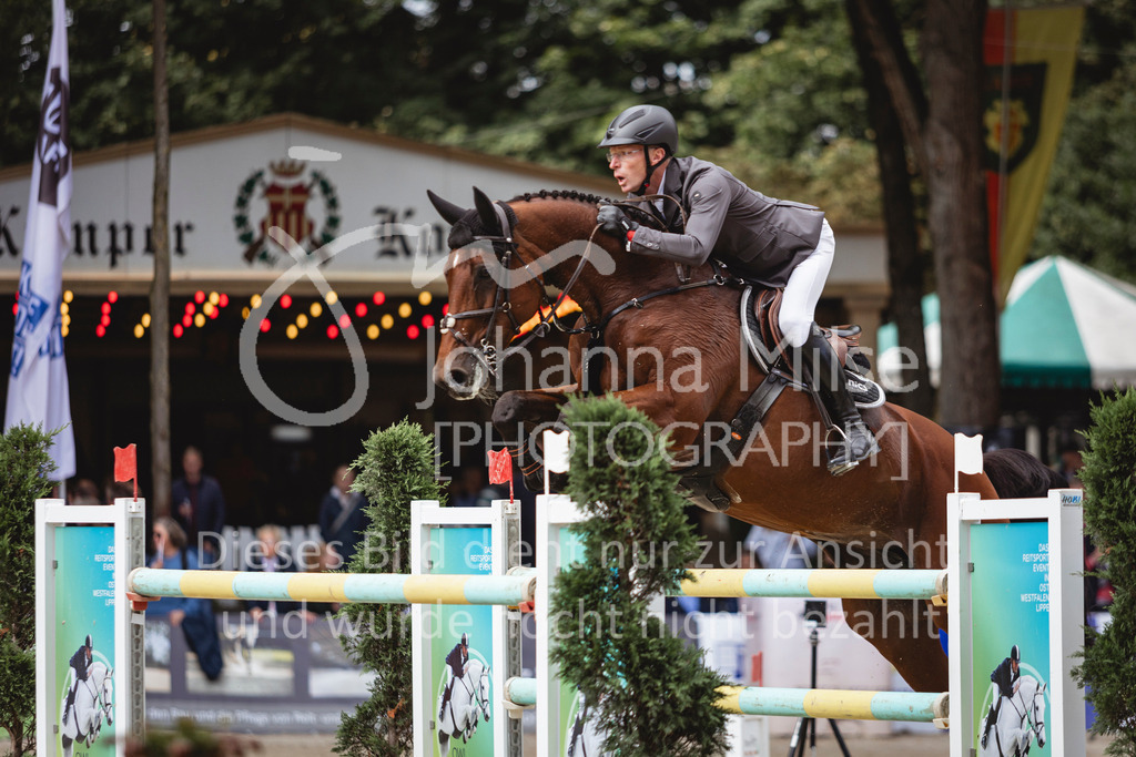240915_OWLCh_GP-817 | Deine schönsten Turniermomente als professionelle Fotos! Entdecke hochwertige Pferdesport-Fotografie im Online-Shop. Jetzt Fotos finden & bestellen!
