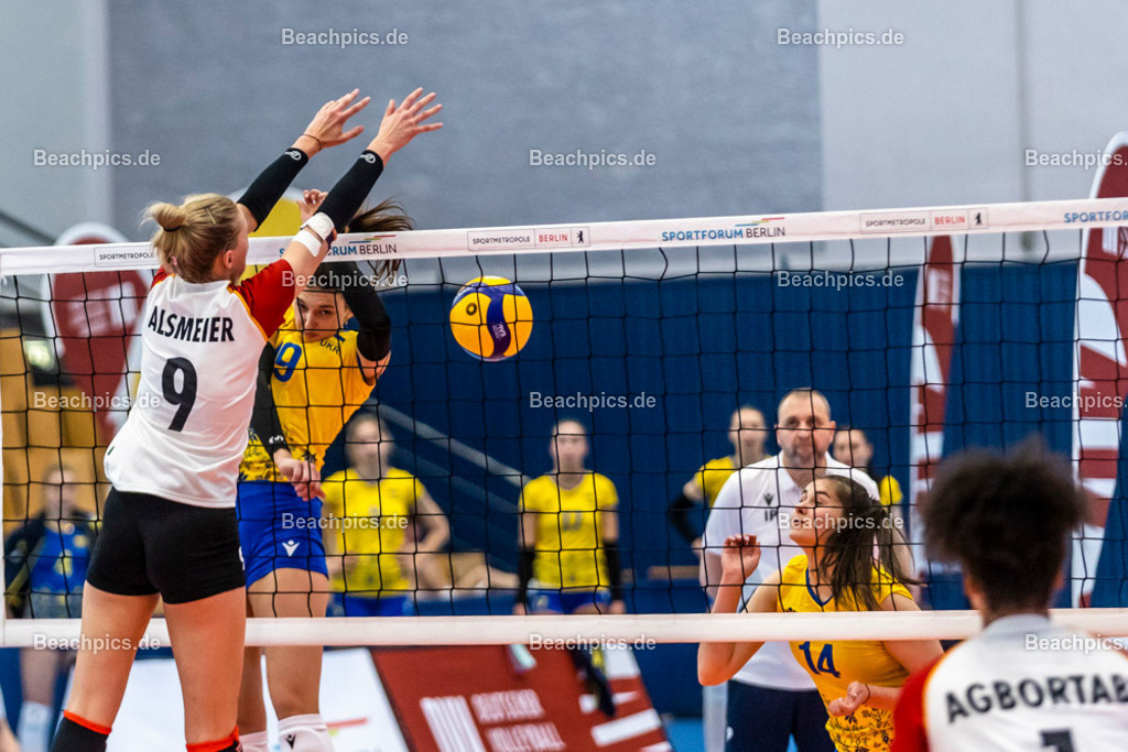 2023-00070989-Freundschaftsspiel-Deutschland-Ukraine |  20.05.2023; Berlin Foto: Gerold Rebsch - www.beachpics.de
