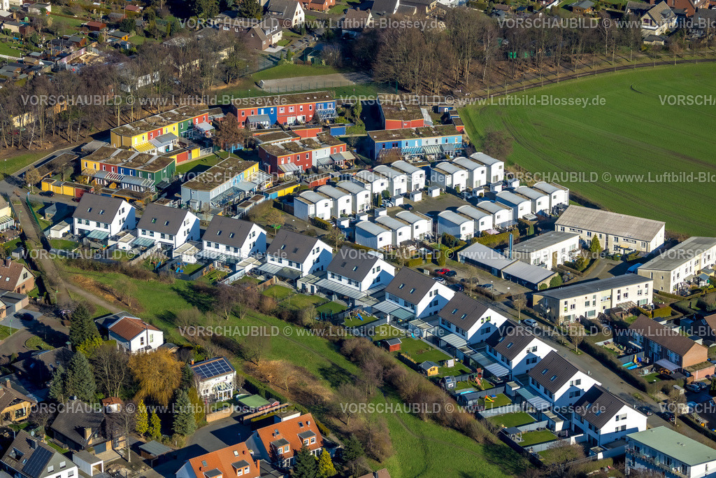 Luenen230204470 | Luftbild, Wohnsiedlung Am Calversbach, Emscherpark Projekt, bunte Hausfassaden, Brambauer, Lünen, Ruhrgebiet, Nordrhein-Westfalen, Deutschland