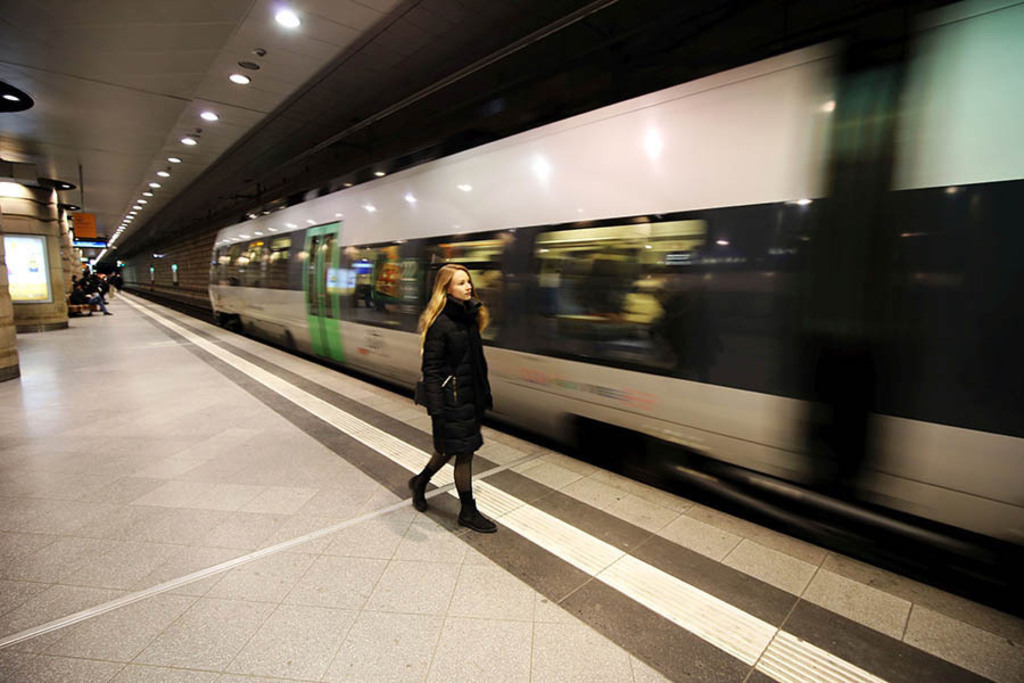 City-Tunnel Leipzig - Station Hauptbahnhof | Das Team hinter BILDLEXIKON LEIPZIG bündelt historische wie aktuelle Informationen über die Stadt Leipzig in Text und Bild auf einer Plattform und stellt diese der interessierten Öffentlichkeit zur Verfügung.
