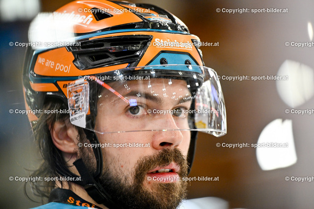 AUT, ICE, Black Wings Linz (AUT) vs Asiago Hockey (ITA) | 17.11.2024, Eishalle Linz, AUT, ICE Eishockey Liga, Black Wings Linz (AUT) vs Asiago Hockey (ITA), im Bild Shawn St-Amant of Steinbach Black Wings Linz// ICE win2day Hockey League Match between Black Wings Linz (AUT) vs Asiago Hockey (ITA) in Linz, Austria on 2024/11/17