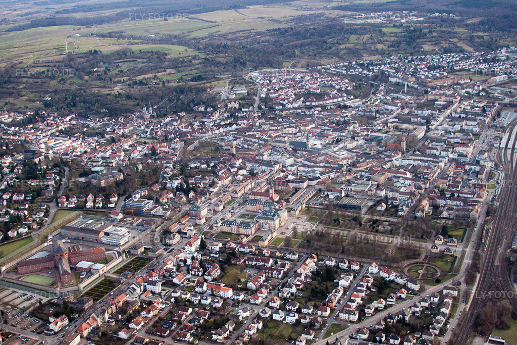 Luftbild: Ortsansicht von Nordwesten in Bruchsal im Bundesland Baden-Württemberg in Deutschland. Foto: IMG_24688.jpg vom 27.02.2010 durch Werner Riehm/FLY-FOTO.de
