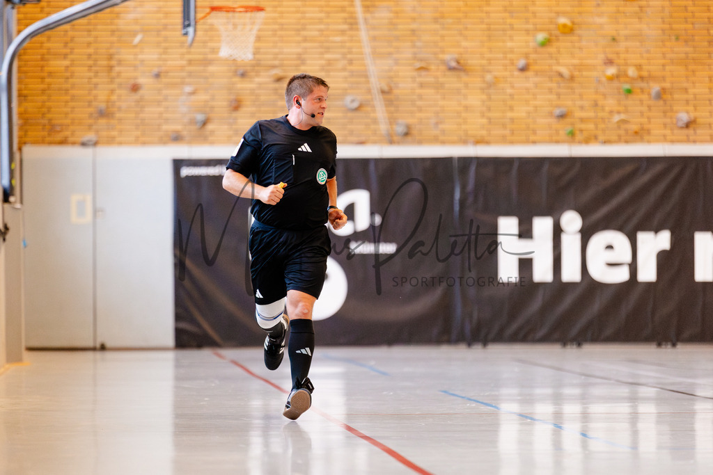 Futsal-Bundesliga, Saison 2025/2026, 2. Spieltag: SC Preußen Münster - FC Liria Futsal Berlin | Futsal-Bundesliga, Saison 2025/2026, 2. Spieltag, SC Preußen Münster empfängt FC Liria Berlin in der Universitäts-Sporthalle in Münster. Foto: sportfotografie.ms | Markus Paletta - Realisiert mit Pictrs.com