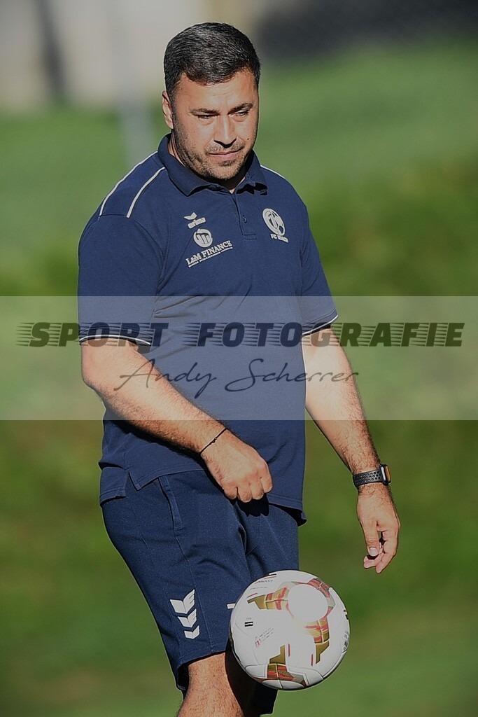 aD5S_8562 | Kaufen Sie Sportbilder im Onlineshop von Andy Scherrer Sportfotografie. Faszinierende Bilder von Sportevents aus der ganzen Schweiz. Fussball, Frauenfussball, Unihockey, Handball, Schwingen und weiteren Sportarten. - Realisiert mit Pictrs.com