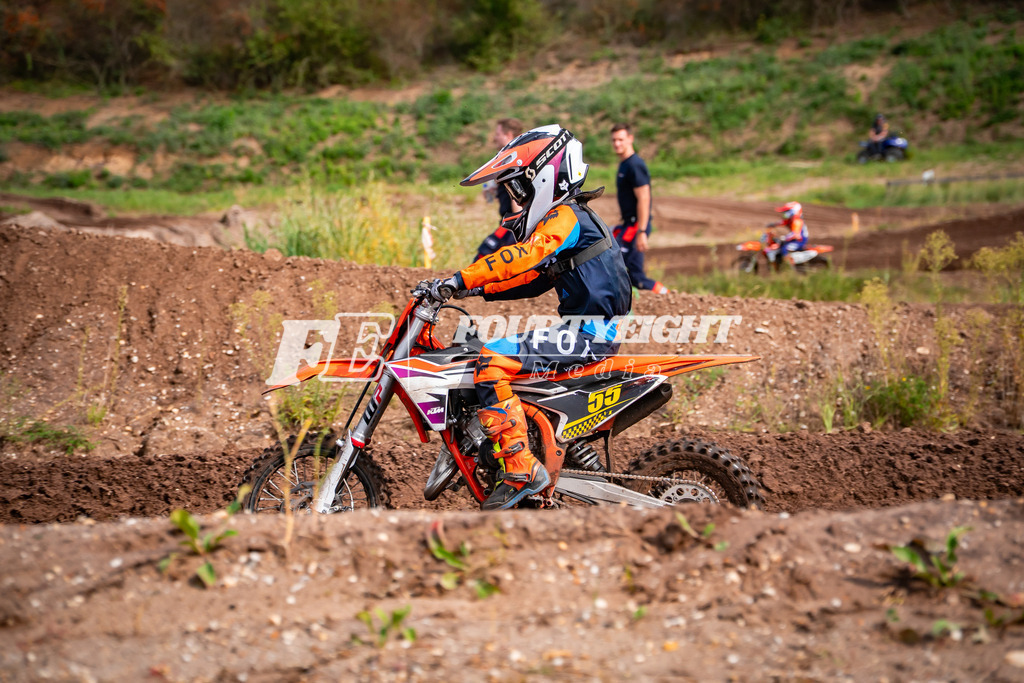 DSC01001 | fourtyeightmedia - Realisiert mit Pictrs.com