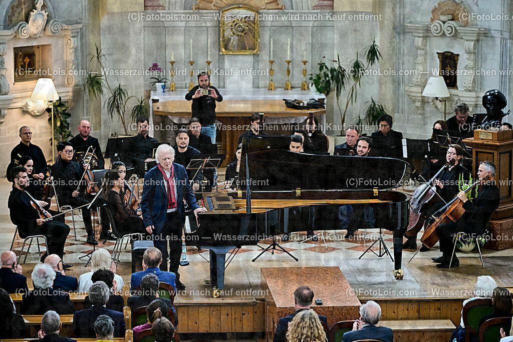 ALP0362_XXXIX_Chopin-Festival_Camerata Mozartiana_Olejniczak Janusz | (C)FotoLois.com, Alois Spandl, XXXIX. internationales CHOPIN-Festival in der Kartause Gaming, Eröffnungskonzert in der Kartausenkirche mit Janusz Olejniczak (Klavier), Camerata Marzatiana unter Daniel Auner, Johanna Doderer (Komponistin), Natalia Rehling (Klavier), Ingolf Wunder (Klavier), Fr 4. August 2023.