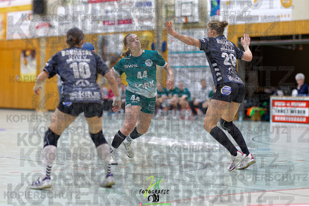 Frauen Regionalliga (HHV); HSG Kleenheim/Langgöns - HSG Baunatal | Frauen Regionalliga (HHV); HSG Kleenheim/Langgöns - HSG Baunatal am 23.11.2025 in Oberkleen (Weidig-Halle)Photo © 2025 - Jörg Heinrich - Realisiert mit Pictrs.com