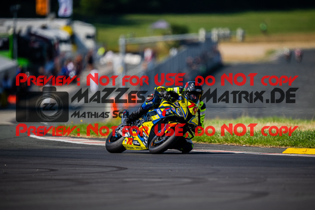 MaZZes_FotoMatrix_220722_2398 | PRO SUPERSTOCK
