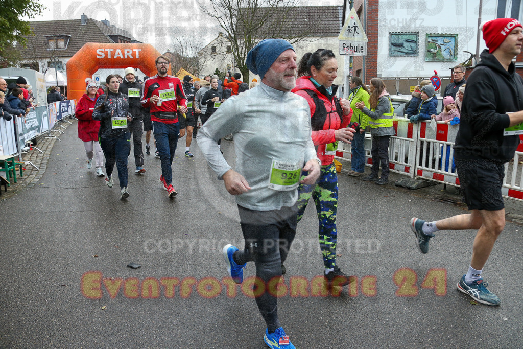 251130_1025_EX1_5049 | Sportfotografie im Rhein-Sieg Kreis, Köln, Bonn, NRW, Rheinland Pfalz, Hessen, etc. Unser Tätigkeitsfeld umfasst den Laufsport vom Volkslauf über den Marathon, Duathlon, Triathon bis zum Ultralauf wie Kölnpfad Ultra oder Schindertrail.