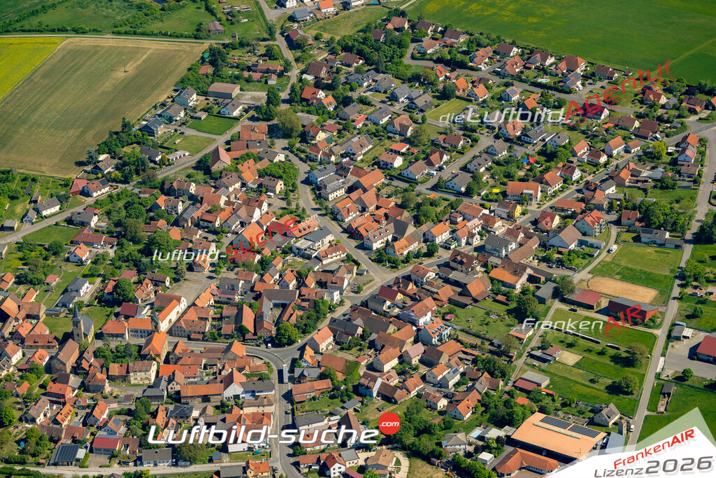 Schöne Luftaufnahme als Geschenk in Westheim Knetzgau - Die Luftbildaufnahme wurde 2025 vom UL-Flugzeug heraus erstellt ( keine Drohne ) - Hochauflösende Luftaufnahme -Nicht vergleichbar mit Google Maps oder Satelittenbilder- Die Geschenkidee !Mit Lizenz und Bildrechte bestellbar