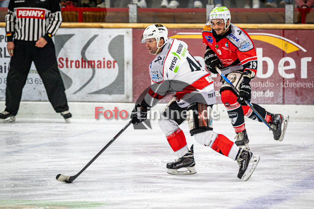 TSV Peißenberg Miners vs Legenden 20 TSV Peißenberg | TSV Peißenberg Legenden 20 Jahre Bayernliga, TSV Peißenberg Miners vs Legenden 20 TSV Peißenberg,Daniel Lenz (Legenden 44) in Aktion,2024-09-13 in Peißenberg (Eisstadion)Daniel Lenz (Legenden 44)Copyright: WolfgangxLindner