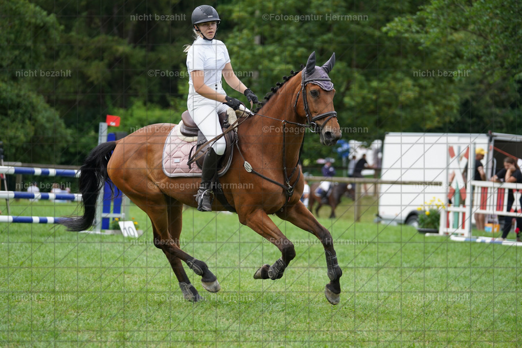 20240706-FAH06316 | Grafing Turnierfotos, Reitverein Ebersberg, Turnierfotografen Bayern, reitsportbilder, Pferdefotograf, reitsportfotograf, Sportbilder, Reitsportfotografie, Fotoagentur Herrmann, Turnierfotograf