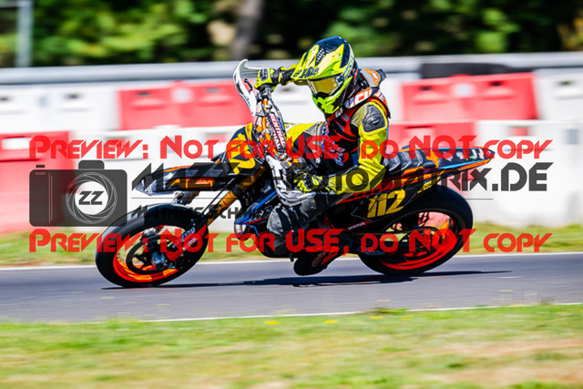 MaZZes_FotoMatrix_220703_9360 | S2