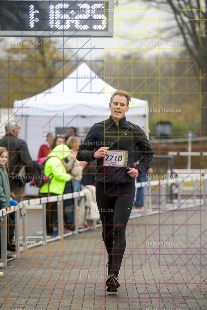 Neusser Erftlauf 2025  | 15km Neusser Erftlauf 2025 Foto: Heldenfoto.de