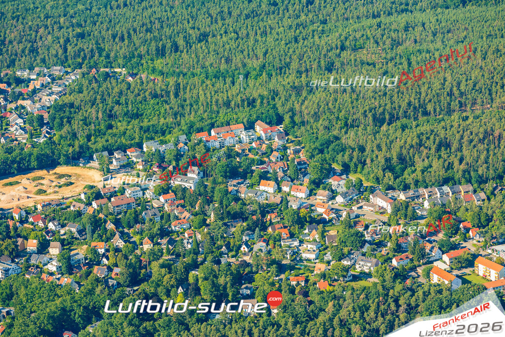 Luftaufnahme  Katzwang  Nürnberg Das Luftbild wurde 2025 vom UL-Flugzeug heraus erstellt ( keine Drohne ) - Hochauflösende Luftaufnahme -Nicht vergleichbar mit Google Maps oder Satelittenbilder- Die Geschenkidee !Mit Lizenz und Bildrechte bestellbar