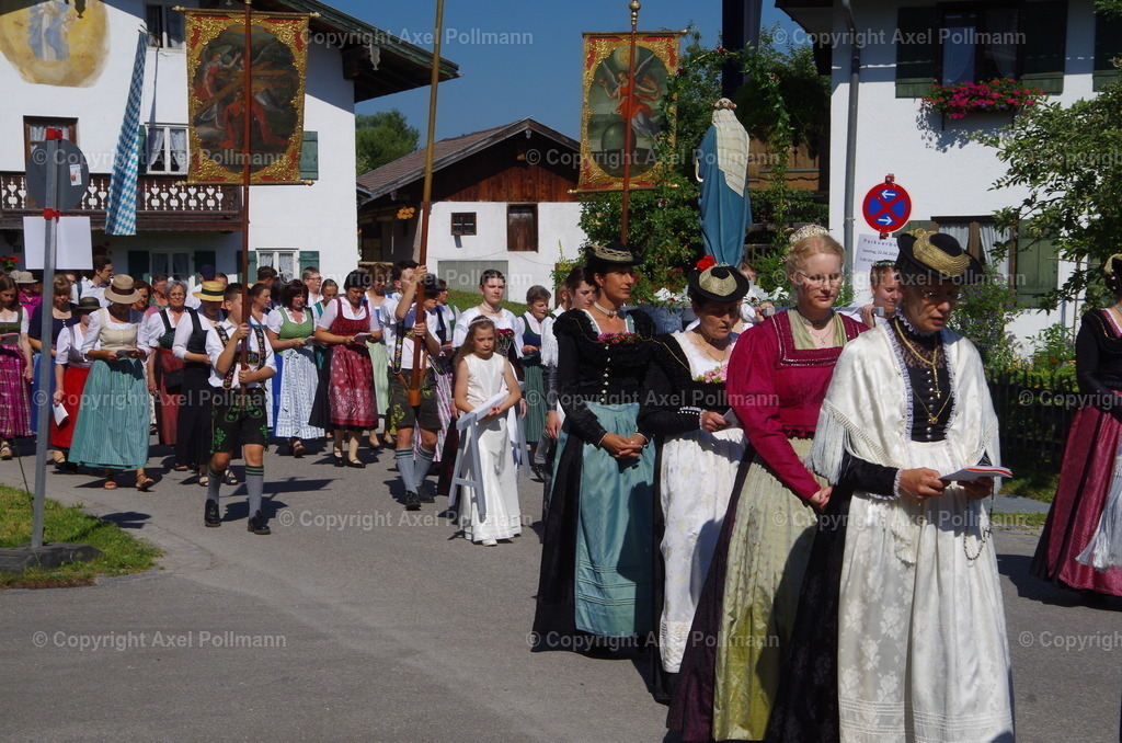 IMGP5425 | fotografiert von Axel PollmannLeonhardi Wallfahrt Benediktbeuern und Murnau, Fronleichnam, Fasching, Landschaft im Loisachtal und Benediktbeuern  - Realisiert mit Pictrs.com