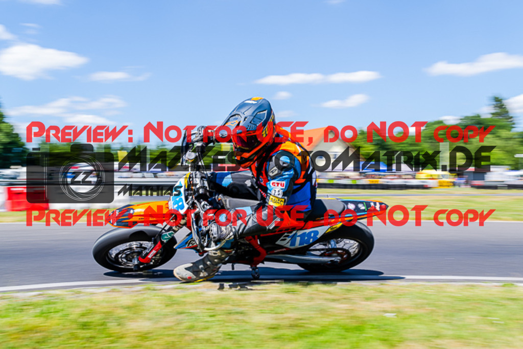 MaZZes_FotoMatrix_220702_2145 | S3