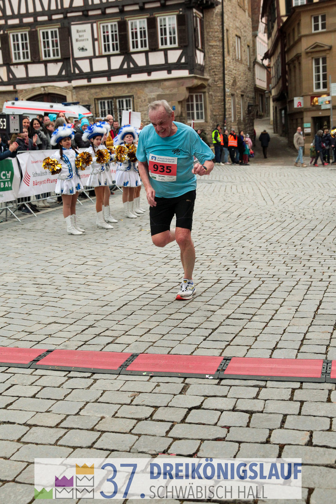 VR Bank Hauptlauf 10000m | 3 Koenigslauf 2023 - Realisiert mit Pictrs.com