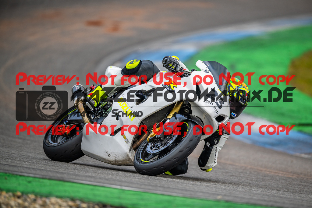 MaZZes_Fotomatrix_20240401_6007705_4091 | Fotograf Mathias Schmid
Sportfotograf,
Eventfotograf,
Hochzeitsfotograf,
Portraitfotograf