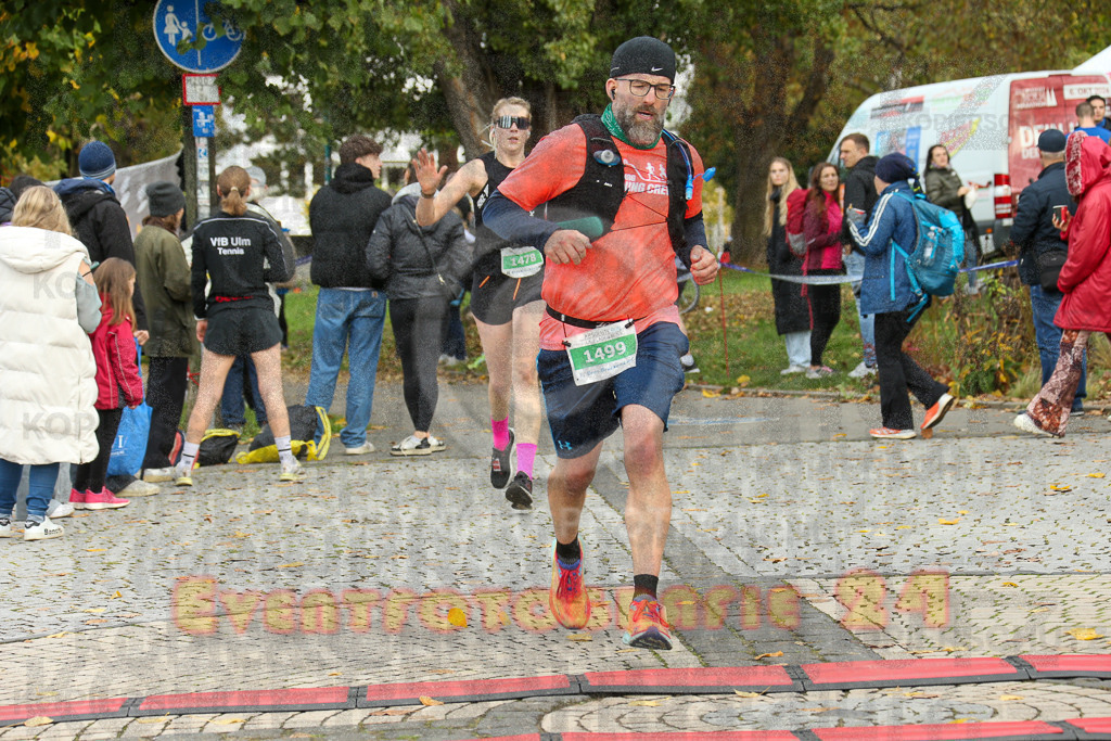 241020_1115_EX1_1628 | Sportfotografie im Rhein-Sieg Kreis, Köln, Bonn, NRW, Rheinland Pfalz, Hessen, etc. Unser Tätigkeitsfeld umfasst den Laufsport vom Volkslauf über den Marathon, Duathlon, Triathon bis zum Ultralauf wie Kölnpfad Ultra oder Schindertrail.