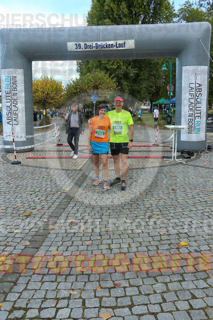 221016_0926_EX1_2564 | Sportfotografie im Rhein-Sieg Kreis, Köln, Bonn, NRW, Rheinland Pfalz, Hessen, etc. Unser Tätigkeitsfeld umfasst den Laufsport vom Volkslauf über den Marathon, Duathlon, Triathon bis zum Ultralauf wie Kölnpfad Ultra oder Schindertrail.
