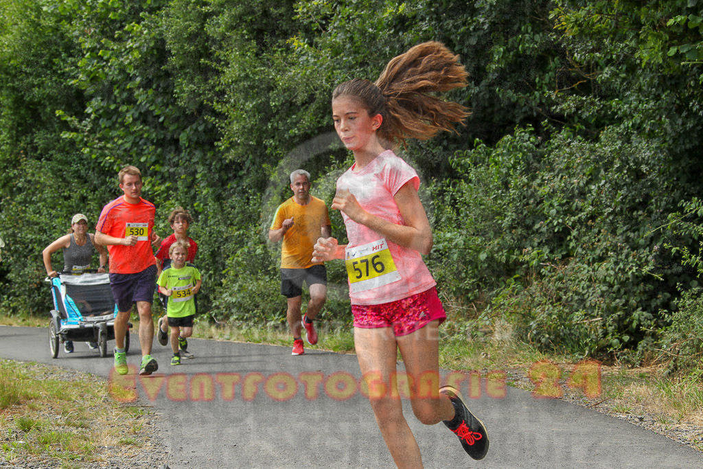 220625_1519_EV4_3823 | Sportfotografie im Rhein-Sieg Kreis, Köln, Bonn, NRW, Rheinland Pfalz, Hessen, etc. Unser Tätigkeitsfeld umfasst den Laufsport vom Volkslauf über den Marathon, Duathlon, Triathon bis zum Ultralauf wie Kölnpfad Ultra oder Schindertrail.