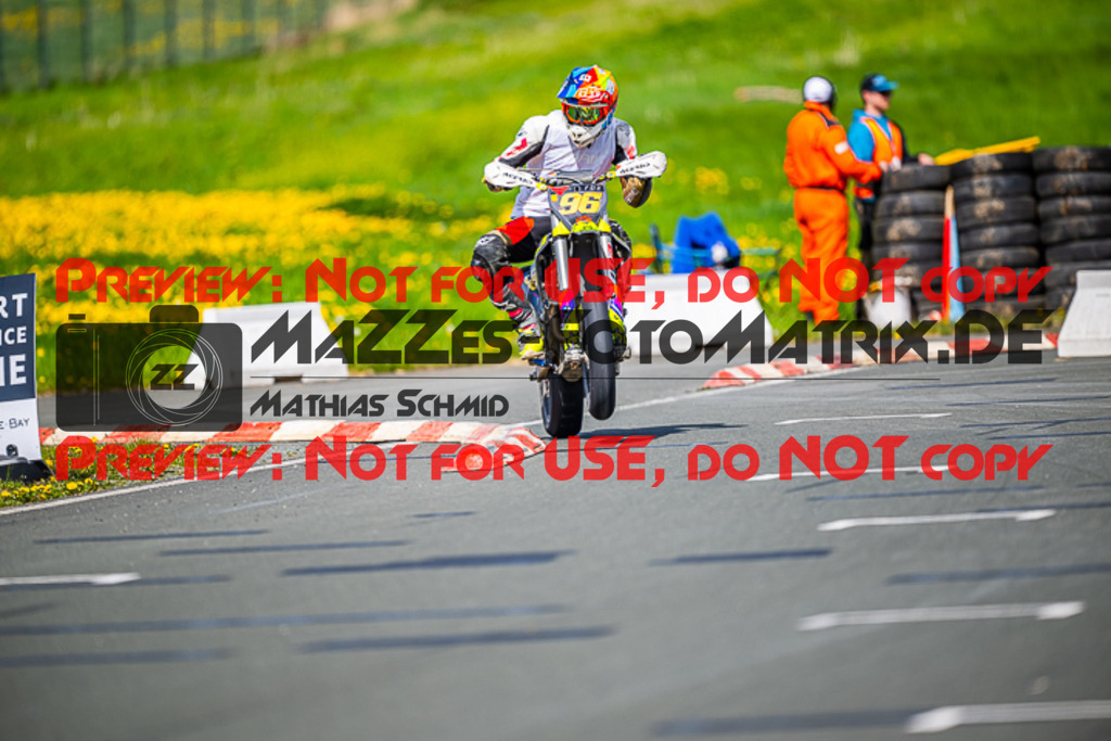 MaZZes_FotoMatrix_230506_7457 | S2