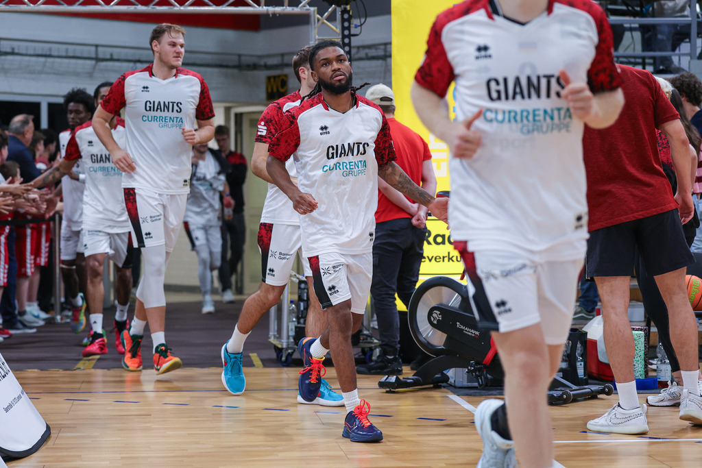 Pro A BAYER GIANTS vs BG Göttingen-48 | Fotos von Basketballspielen aus dem Raum NRW fotografiert von Gero Mueller-Laschet und Daniel Schaefer - Realisiert mit Pictrs.com