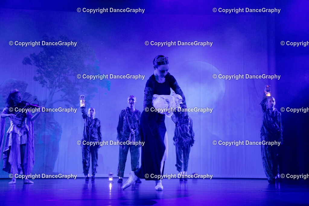 GPHY2527 | DanceGraphy - Realisiert mit Pictrs.com