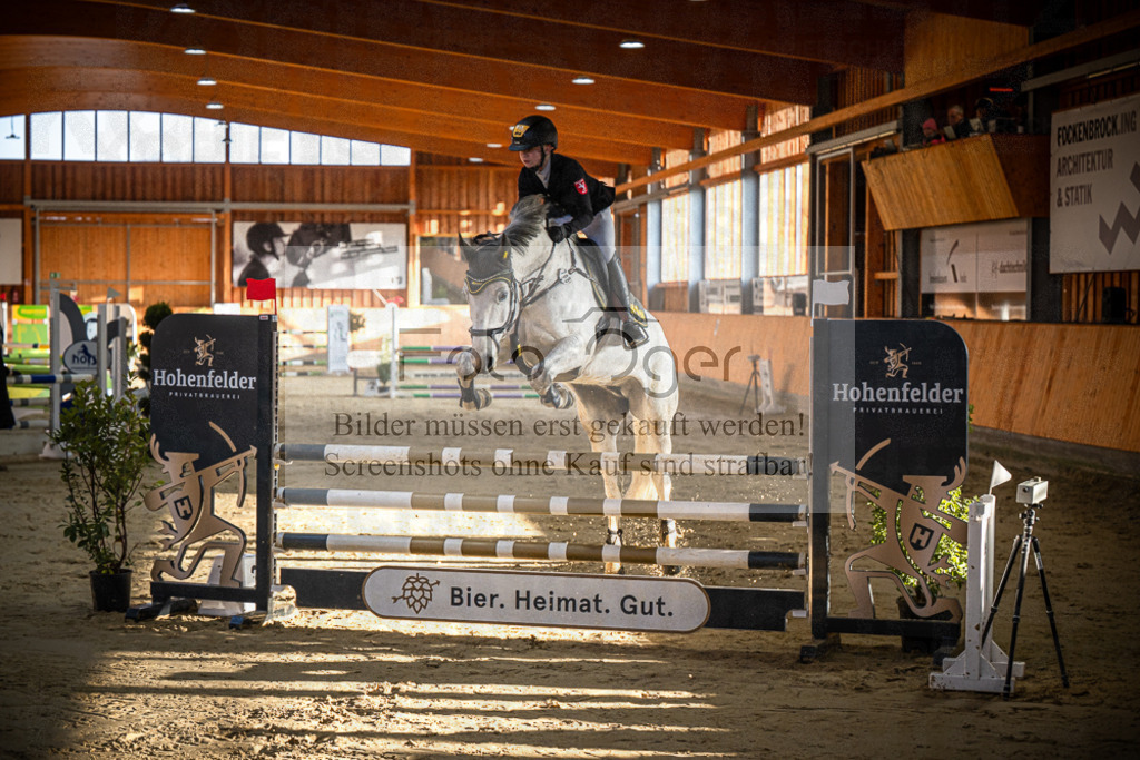 DOS_0220 | Entdecke hochwertige Reitturnierfotos von Foto Oger. Professionell, emotional und authentisch – jetzt Lieblingsmomente im Shop bestellen.Deutschlandweite Turnierfotografie. - Realisiert mit Pictrs.com