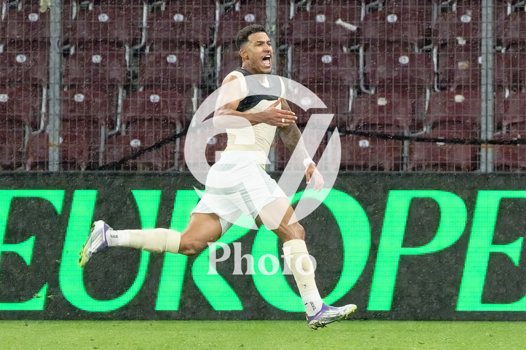 UEFA Conference League Play-offs 2nd leg - Servette FC v FC Shakhtar Donetsk | Kaua Elias (19 FC Shakhtar Donetsk) celebrates after scoring his team's second goal  during the UEFA Conference League Play-offs 2nd leg match between Servette FC and FC Shakhtar Donetsk at Stade de Geneve in Geneva, Switzerland