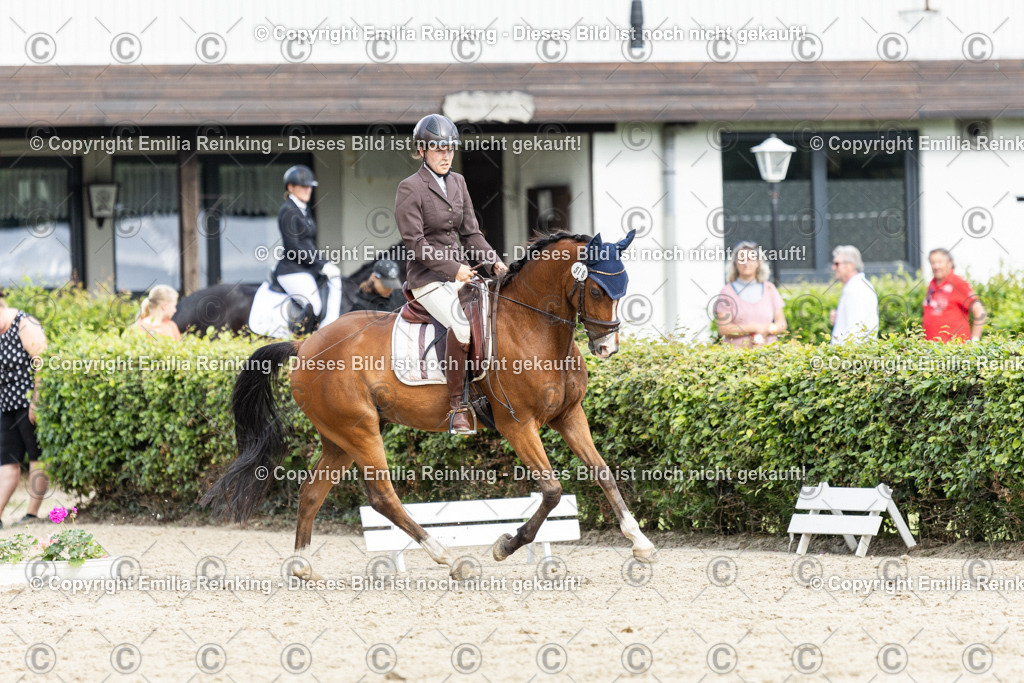 CL5A6739-2 | Emilia Reinking Fotografie - Realisiert mit Pictrs.com