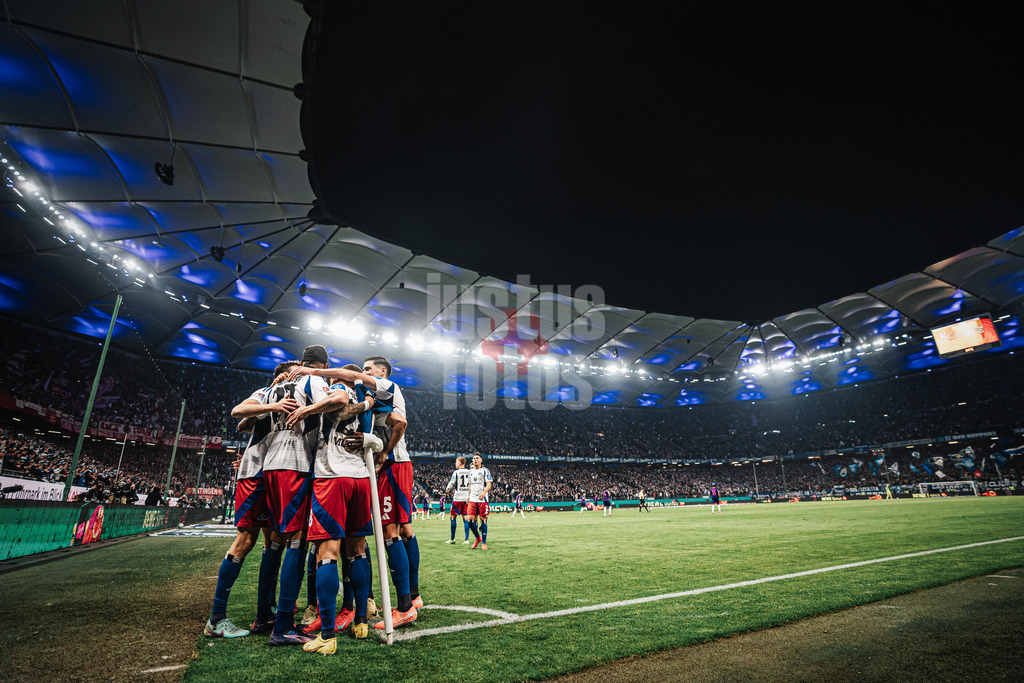 Fußball | Männer | Saison 2024/2025 | 2. Fußball-Bundesliga | 25. Spieltag | Hamburger SV vs. Fortuna Düsseldorf | 08.03.2025 | Der HSV jubelt nach dem Tor von Davie Selke (#27, HSV)