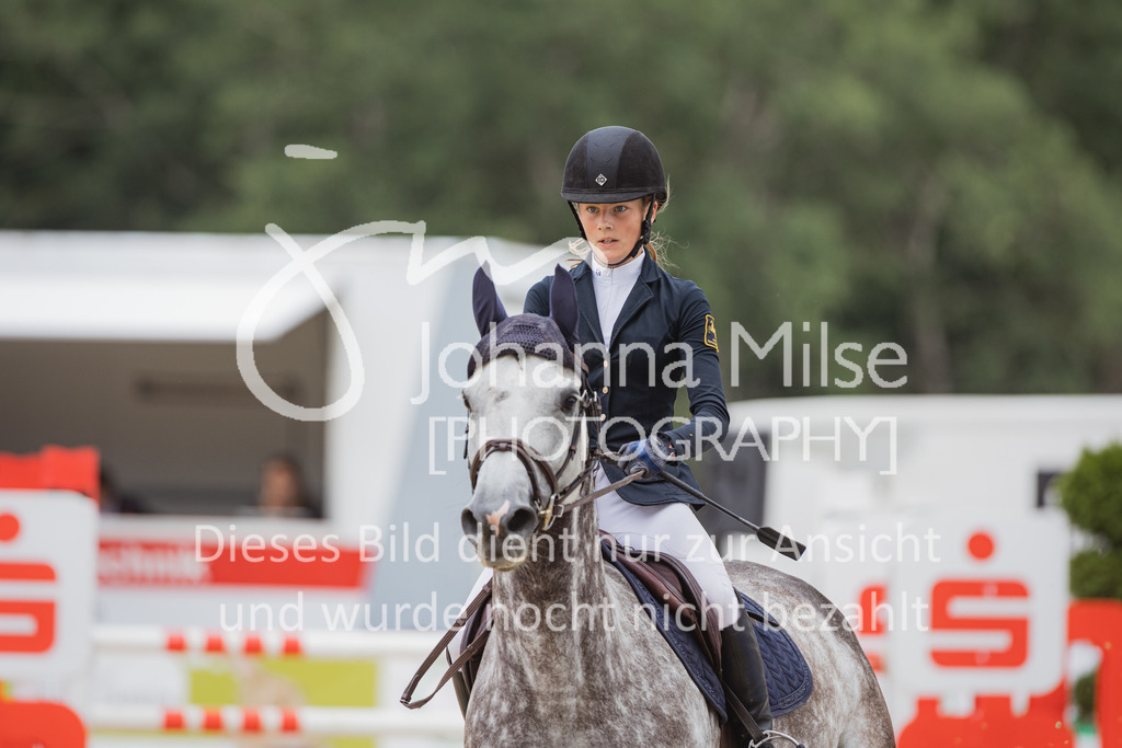 220729_BHO_GT_M2-Spr_1-217 | Deine schönsten Turniermomente als professionelle Fotos! Entdecke hochwertige Pferdesport-Fotografie im Online-Shop. Jetzt Fotos finden & bestellen!