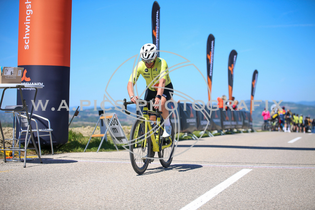 ..... | Wels, 23.04.2026, Kirschblüten Radrennen 2026 , Image shows: Photo: Wapics / Willdoner Andreas