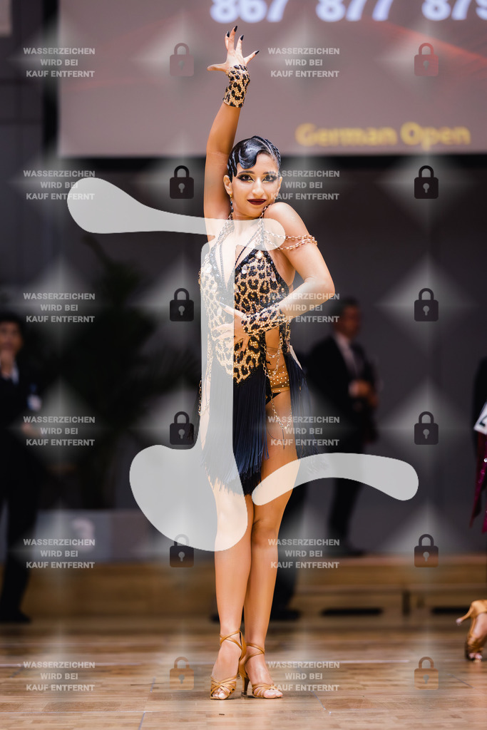 GOC 2025 - WDSF Solo Junior II Latin Female - 2025-08-21-8084 | Webshop for digital downloads and prints of dance sport, event & show photographer Julian Link - Realisiert mit Pictrs.com