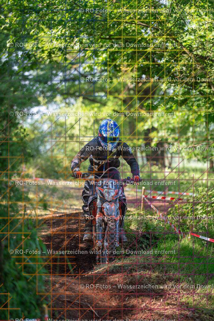 Wolfshausen 3 Lauf -1595 | Sportfotografie von RO-Fotos: Motorsport, Motocross, Enduro, Laufveranstaltungen und Triathlon. Professionelle Fotos von Sportlern und Events. - Realisiert mit Pictrs.com