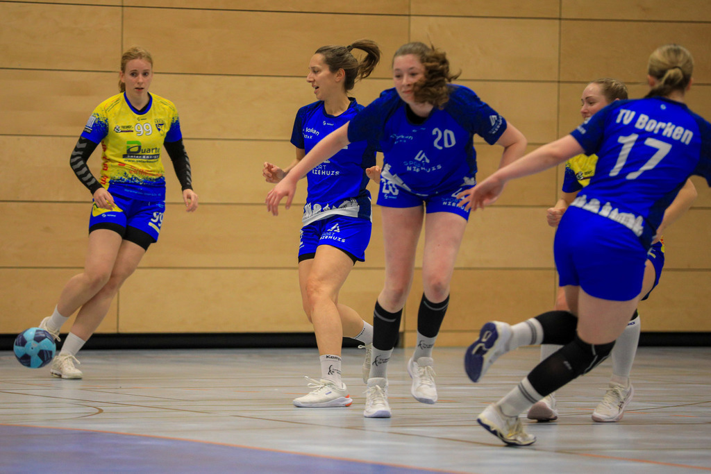 TvBorkenIII_SVN_161125_103 | Bildergalerie von Sport-Ereignissen aber auch von weiteren spannenden Dingen - nicht nur vom Niederrhein. In Anlehnung an den bekannten Spruch von Hanns Dieter Hüsch heißt das Motto: "Niederrhein ist überall".  - Realisiert mit Pictrs.com