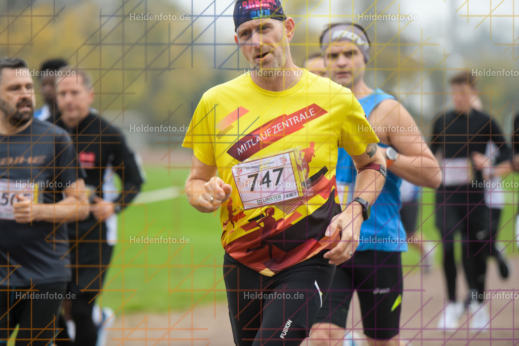 Neusser Erftlauf 2025  | 15km Neusser Erftlauf 2025 Foto: Heldenfoto.de