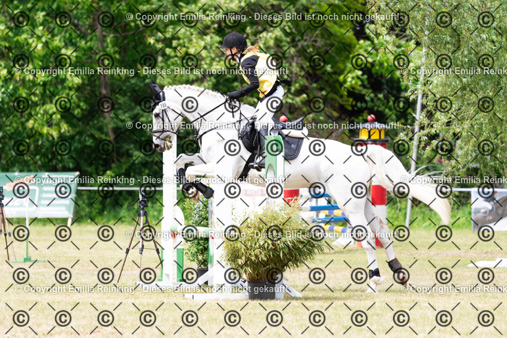 CL5A7868 | Emilia Reinking Fotografie - Realisiert mit Pictrs.com