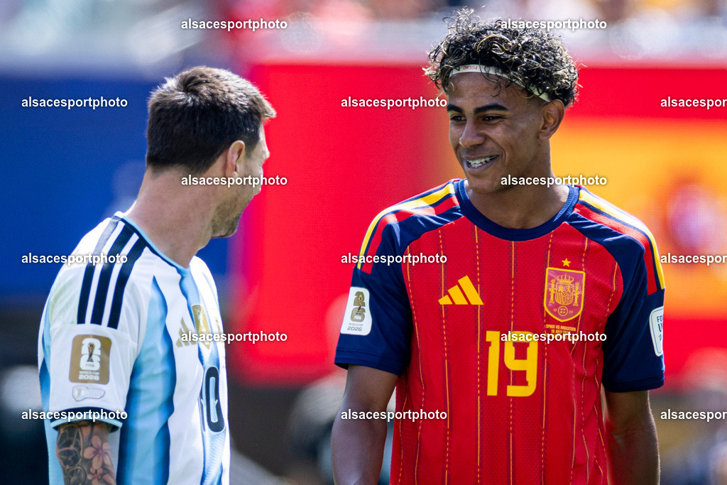 FOOTBALL : Argentine vs Espagne – Finale de la Coupe du Monde FIFA 2026. New York New Jersey Stadium, East Rutherford, New Jersey, États-Unis. 19/07/2026. | Lionel Messi #10 (Argentine) et Lamine Yamal #19 (Spain)