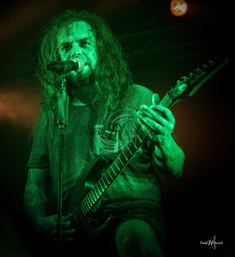 Justice Geiselwind 31.10.2025 | Frank Herberich Fotografie, Frank Herberich, Fotografie, Hochzeit, Portrait, St. Peter Ording, Ording, Westerhever, Nordsee, Frank Fotografie, Hardheim,  Odenwald,Walldürn, Band,Eventfotografie - Realisiert mit Pictrs.com