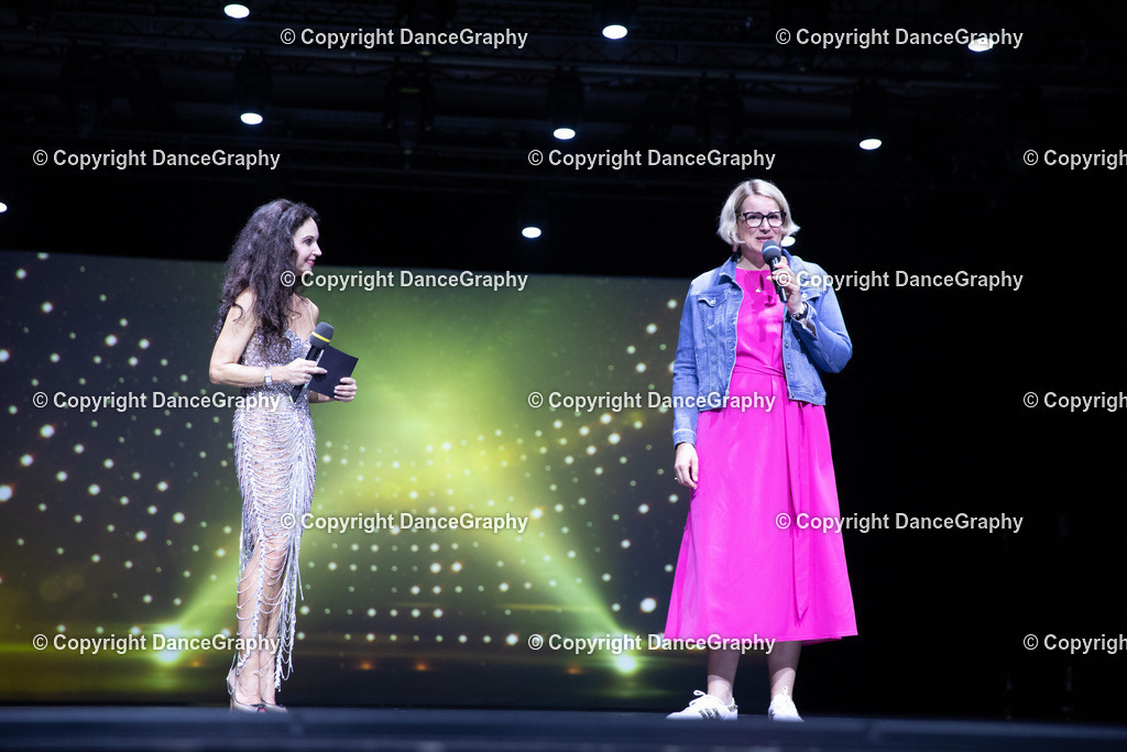 GPHY4713 | DanceGraphy - Realisiert mit Pictrs.com