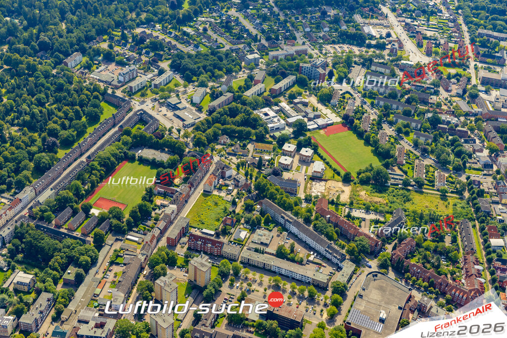 Luftbild Neumünster - Die Luftaufnahme wurde 2025 vom UL-Flugzeug heraus erstellt ( keine Drohne ) - Hochauflösende Luftaufnahme - für professionelle Ausdrucke geeignet. Die Geschenkidee !Hier alle&nbsp;Infos zur Lizenzierung der LuftaufnahmeWir fliegen auch dieses Jahr wieder in Ihre Region um Luftbilder zu erstellen.- Luftbild anfragen
