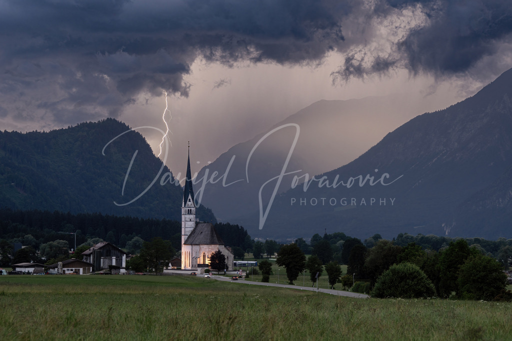 St. Leonhard | Gewitteraufzug auf St. Leonhard und Kundl