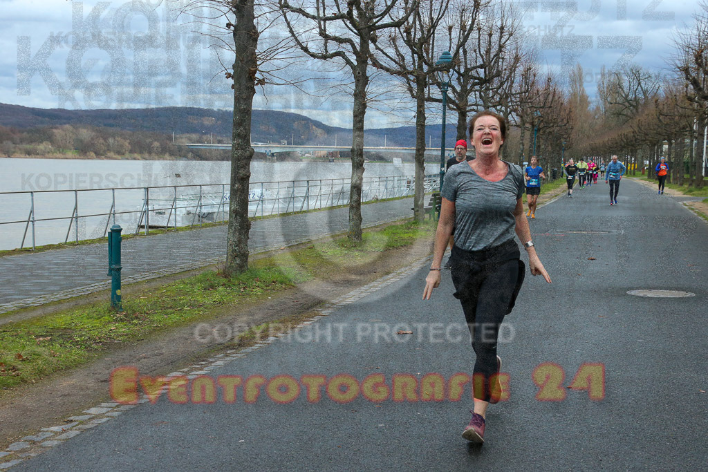 221231_1028_EX1_7235 | Sportfotografie im Rhein-Sieg Kreis, Köln, Bonn, NRW, Rheinland Pfalz, Hessen, etc. Unser Tätigkeitsfeld umfasst den Laufsport vom Volkslauf über den Marathon, Duathlon, Triathon bis zum Ultralauf wie Kölnpfad Ultra oder Schindertrail.