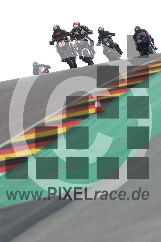 0030-20250527_05009 | Schöne Erinnerungen an spannende Momente - das festzuhalten ist unser Job. PIXELrace.de ist seit 2003 auf den Rennstrecken Europas unterwegs um die Action draußen beim Fahren und die wunderbare Stimmung imm Fahrerlager für euch einzufangen.